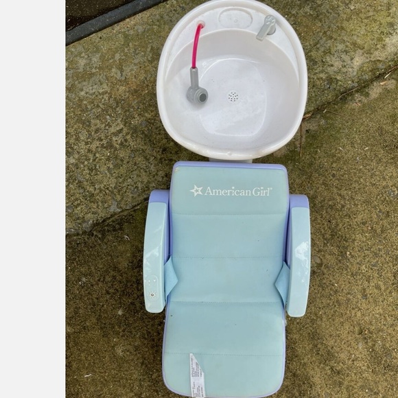 American Girl Blue and White Kids Bath Chair